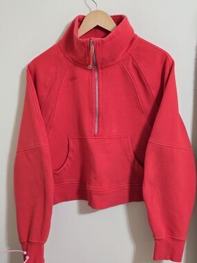 Lululemon Scuba Oversized Funnel Neck Half Zip in Carnation Red Size M/L